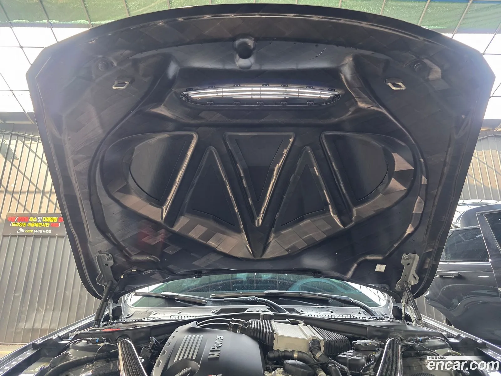 BMW M3 2018 — 3
