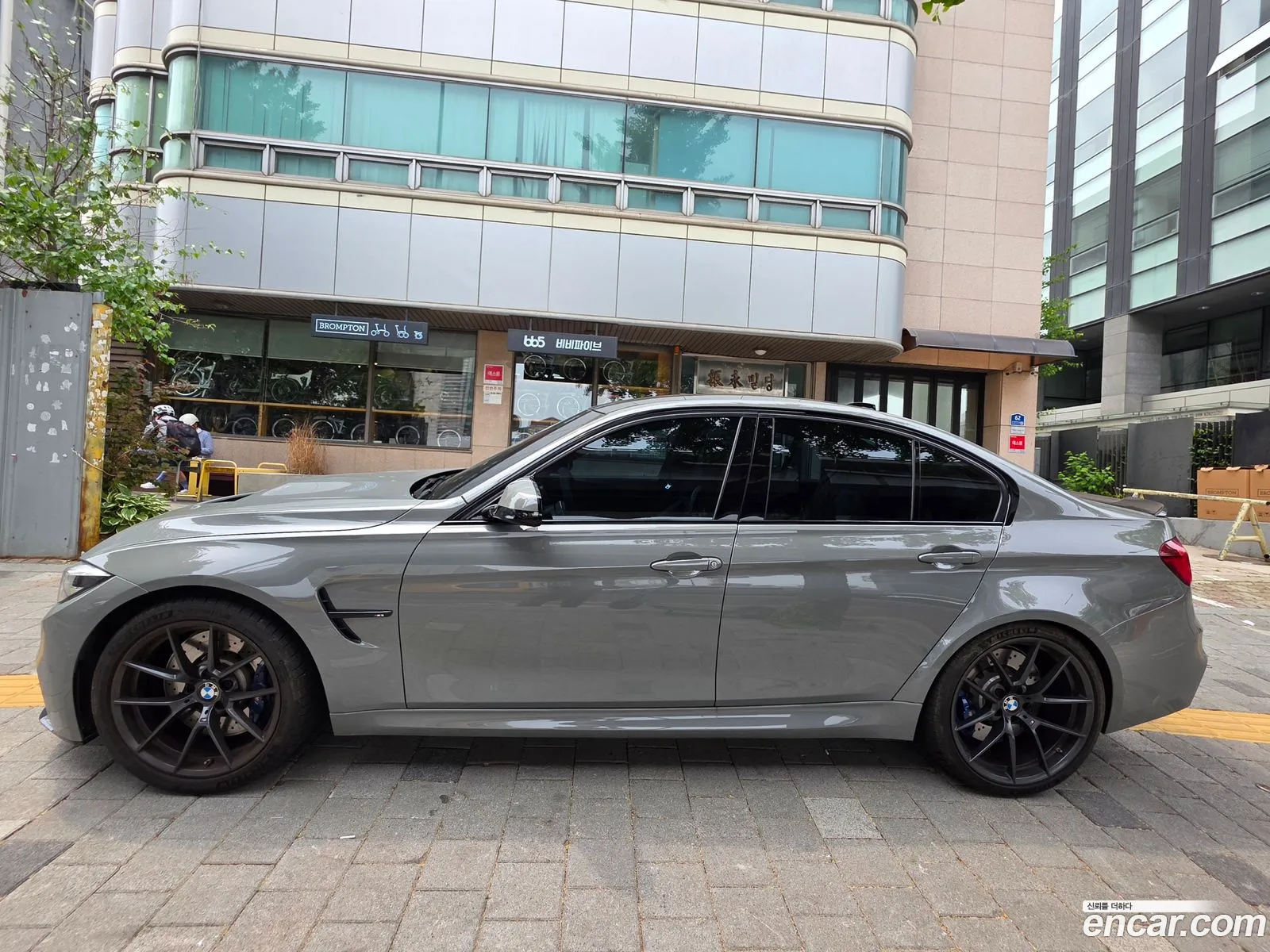BMW M3 2018 — 12