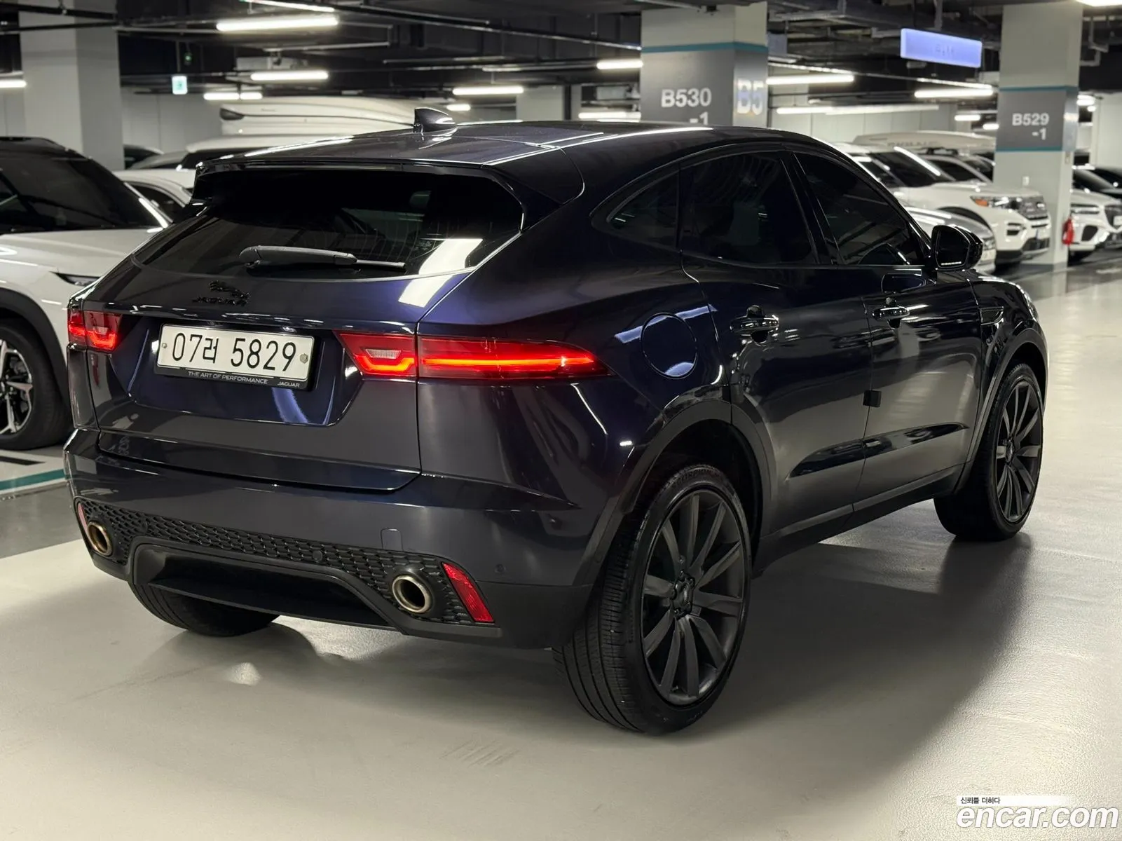 Jaguar E-Pace 2018 — 8