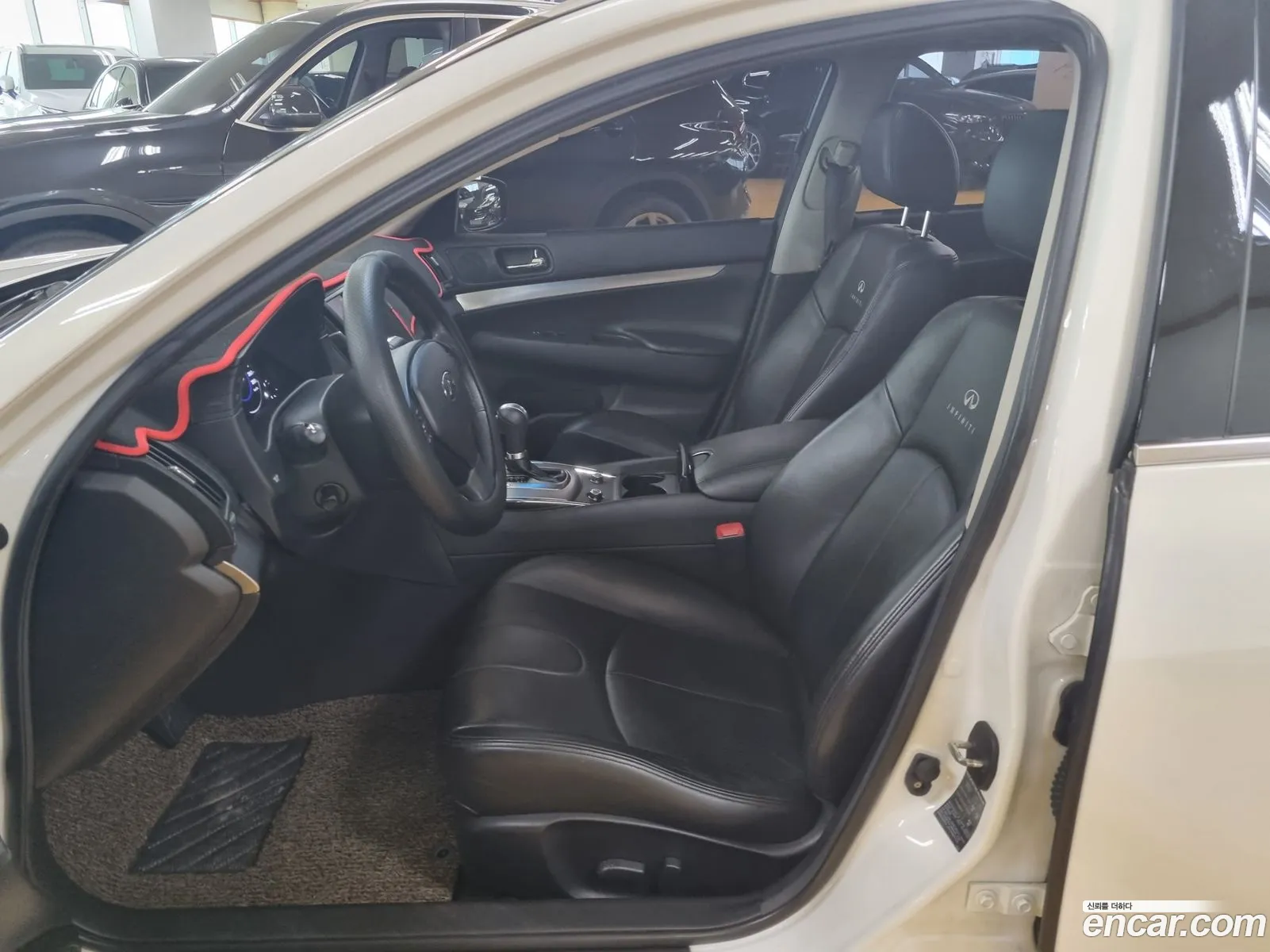 Infiniti G25 2011 — 12
