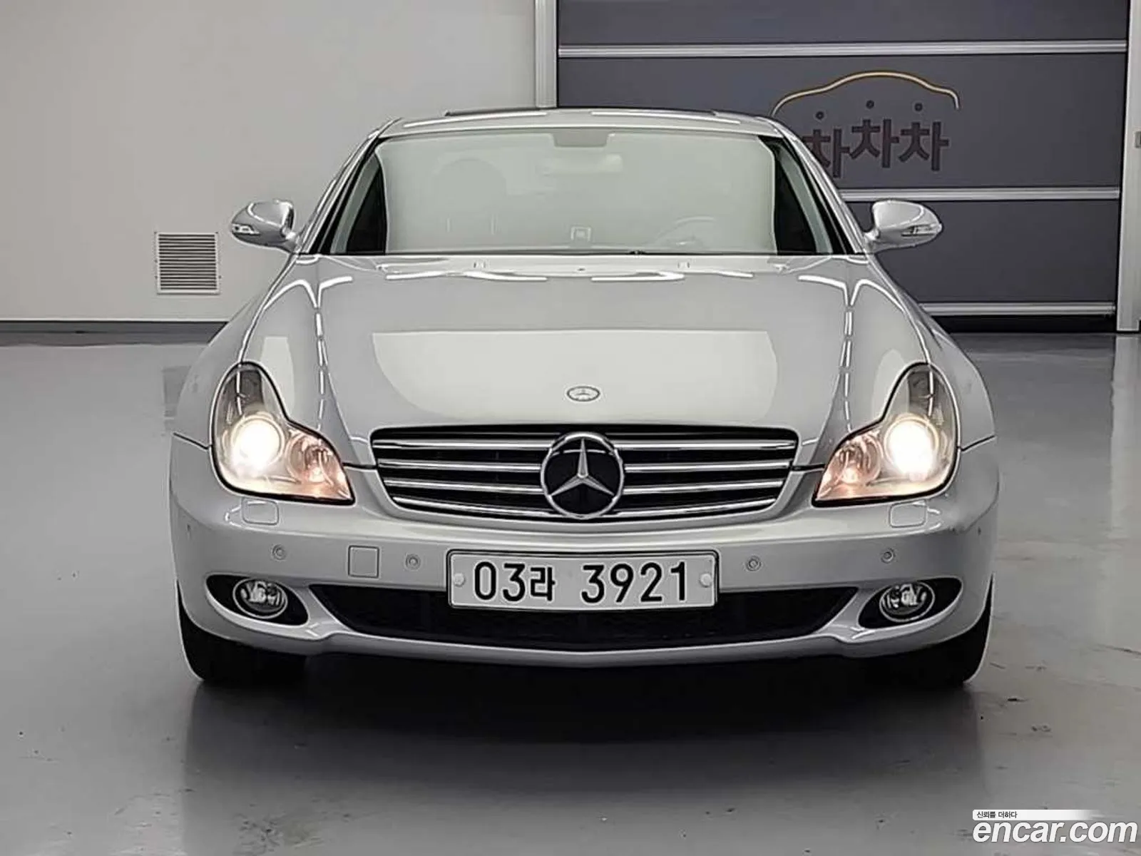 Mercedes-Benz CLS-Class W219 2005 — 11