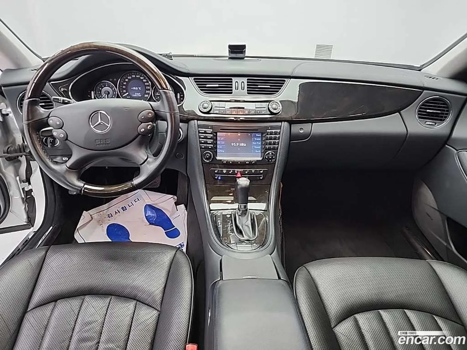 Mercedes-Benz CLS-Class W219 2005 — 18