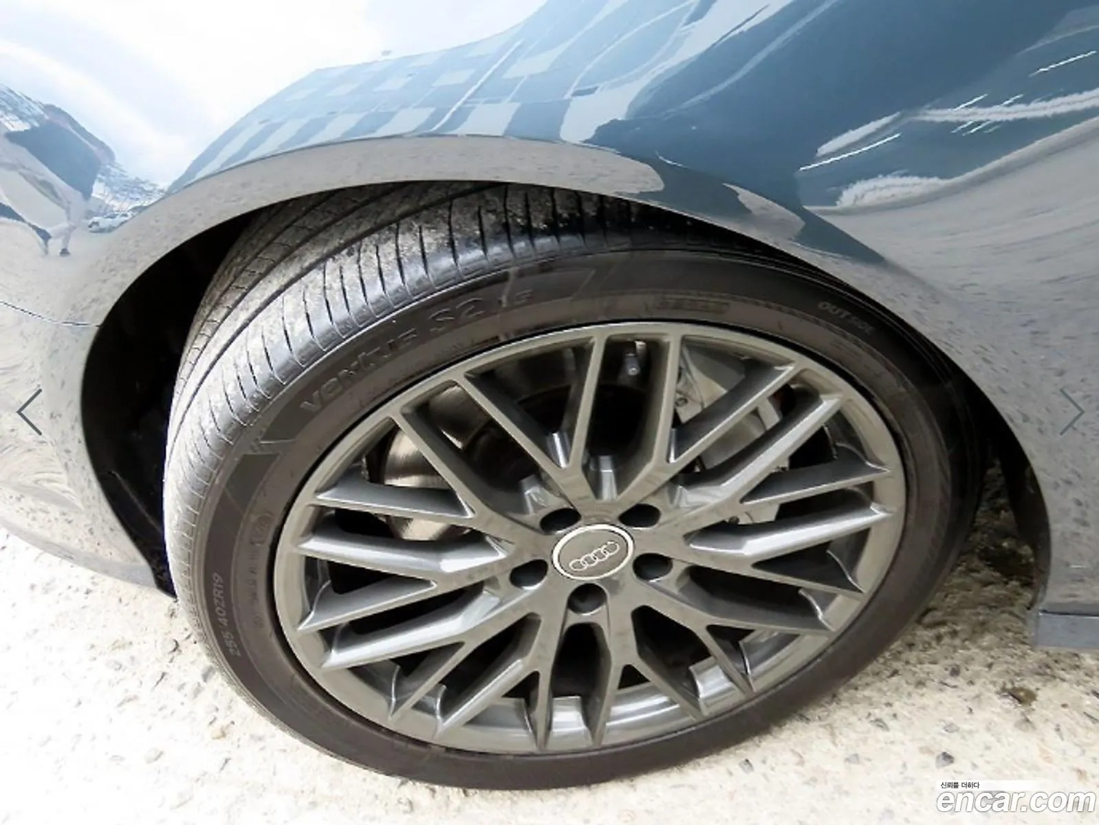 Audi A6 2015 — 12