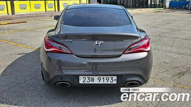 Hyundai Genesis Coupe 2012 — 4