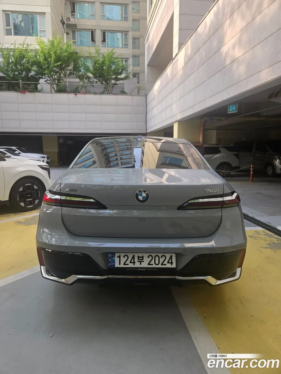 BMW 7 Series 2024 — 3