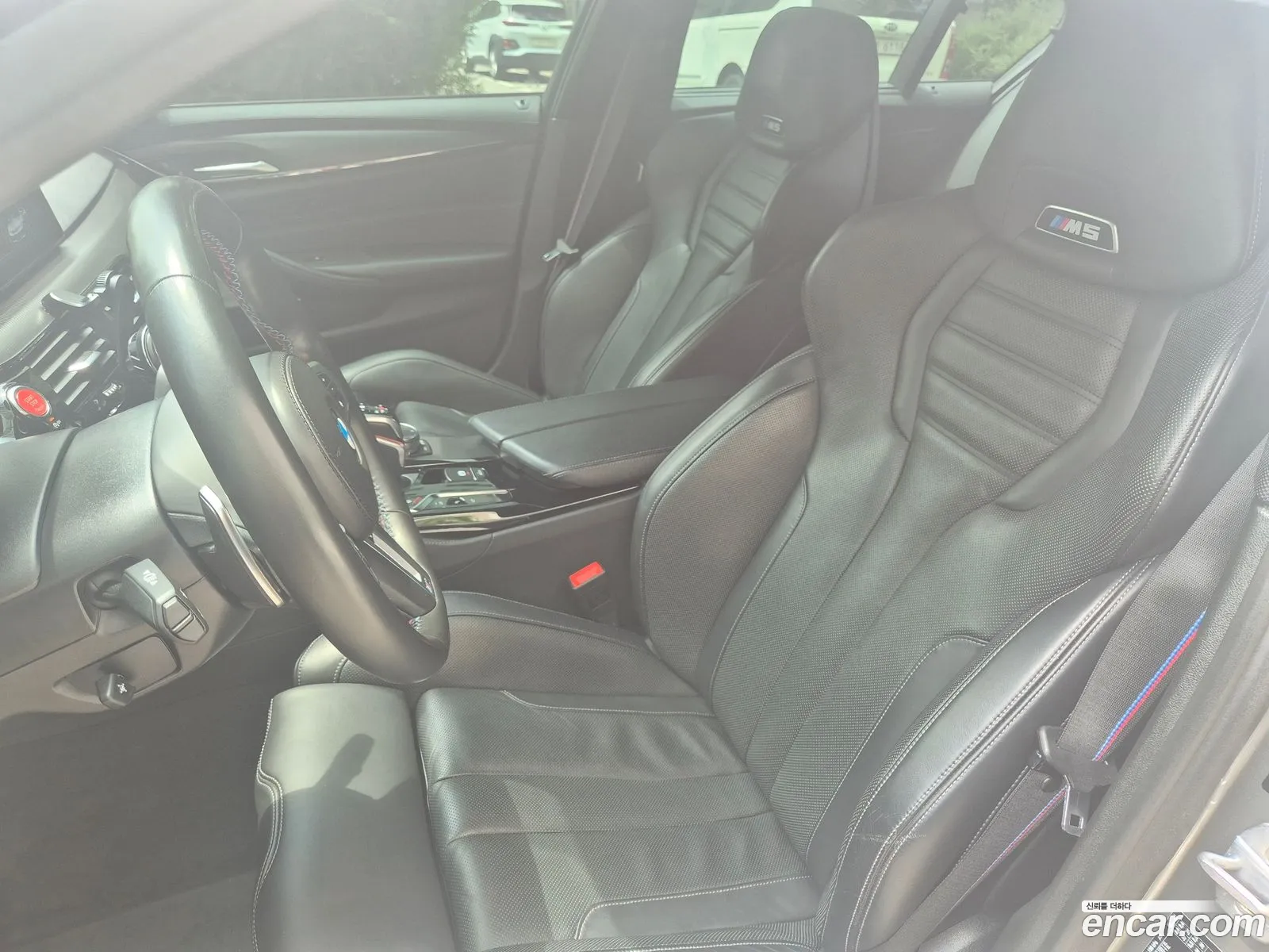 BMW M5 2019 — 5