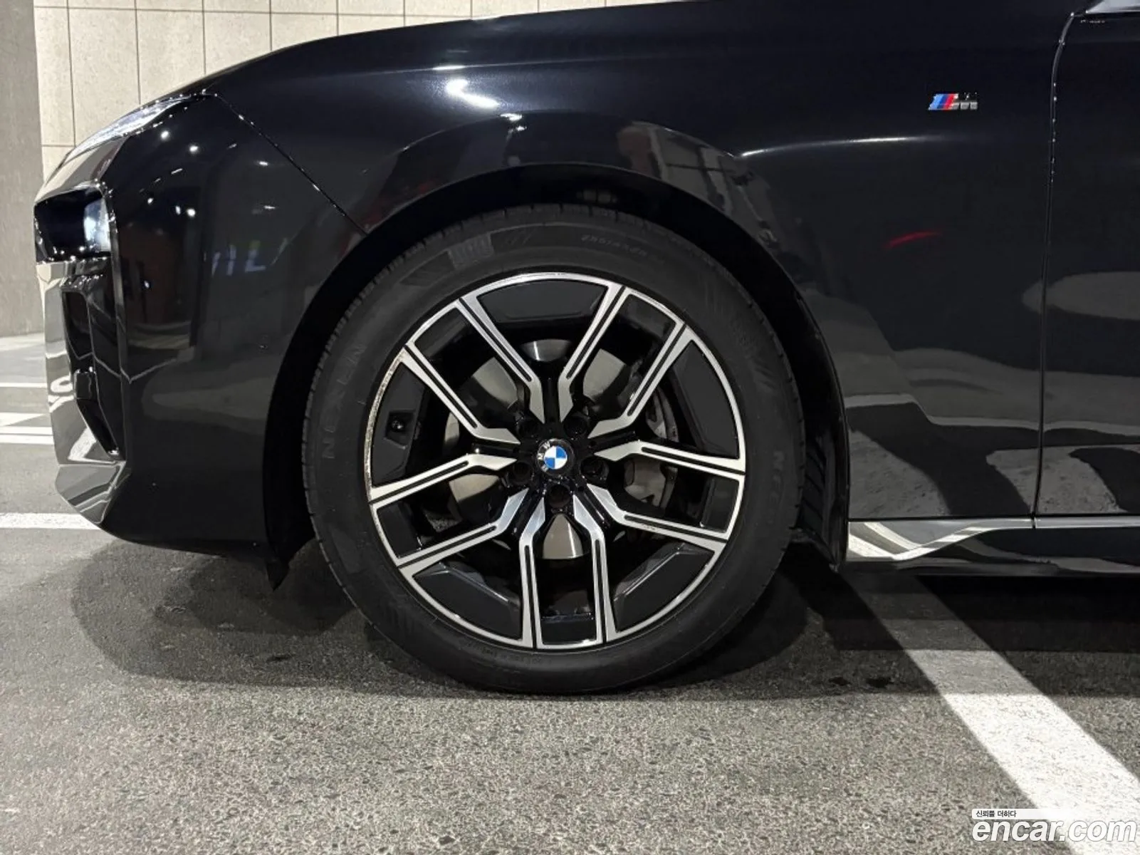 BMW 7 Series 2024 — 15