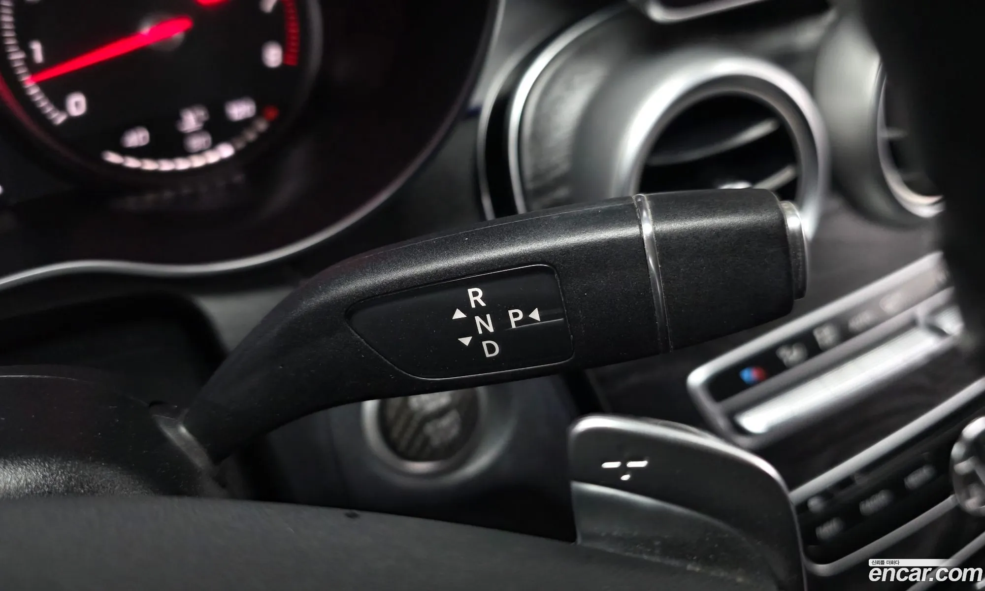 Mercedes-Benz C-Class W205 2016 — 6