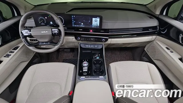 Kia Carnival 2025 — 4