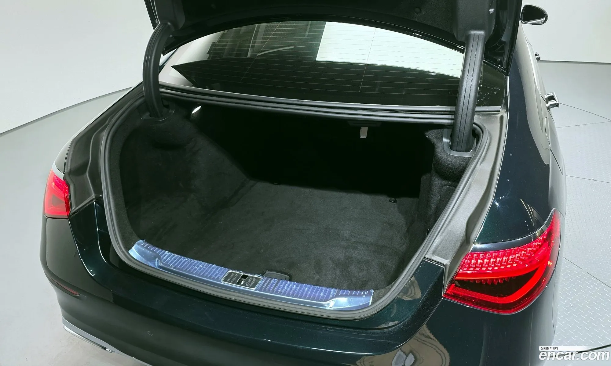 Mercedes-Benz S-Class W223 2021 — 16
