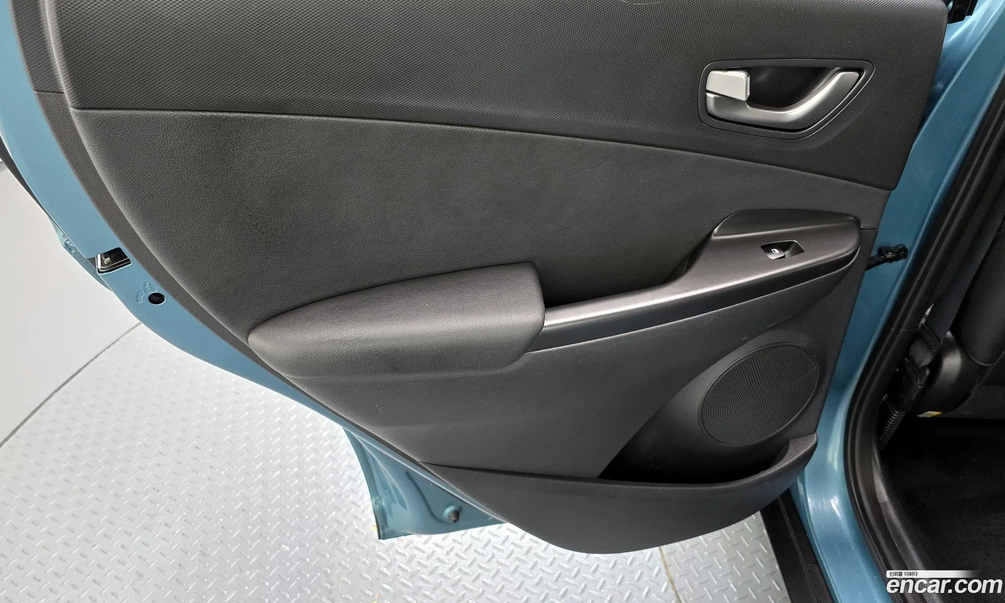 Hyundai Kona Hybrid 2020 — 22