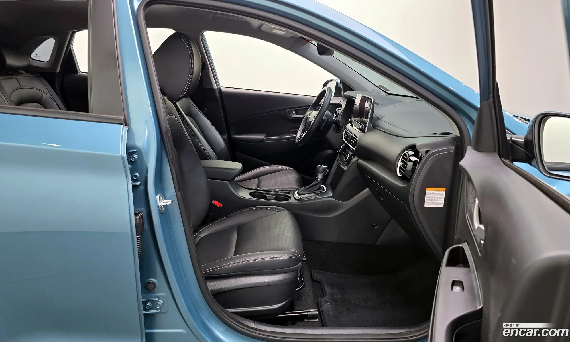 Hyundai Kona Hybrid 2020 — 18