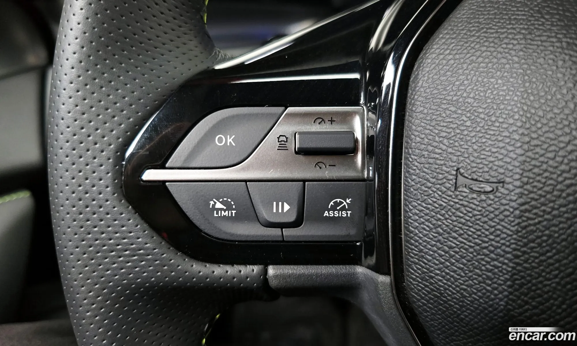 Peugeot 408 2024 VR3FPHNSSRY502566 — 27