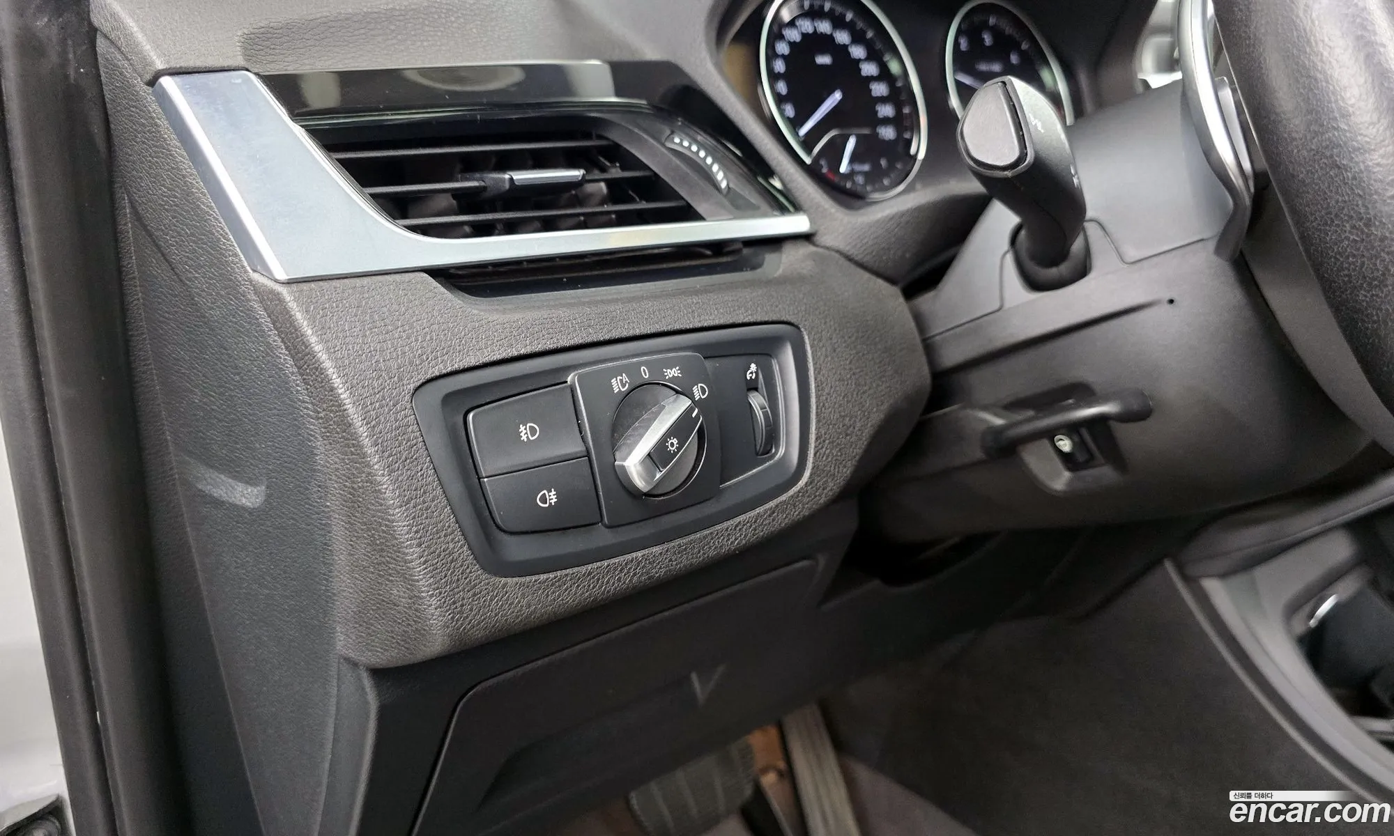 BMW X1 2018 WBAJH7107J3G05332 — 8