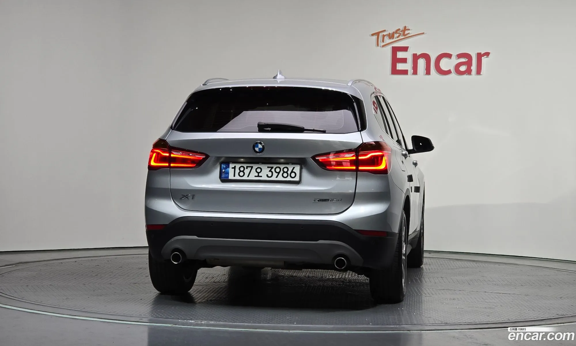 BMW X1 2018 WBAJH7107J3G05332 — 2