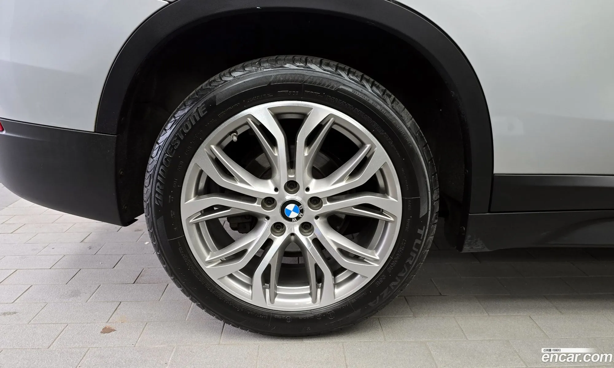 BMW X1 2018 WBAJH7107J3G05332 — 9
