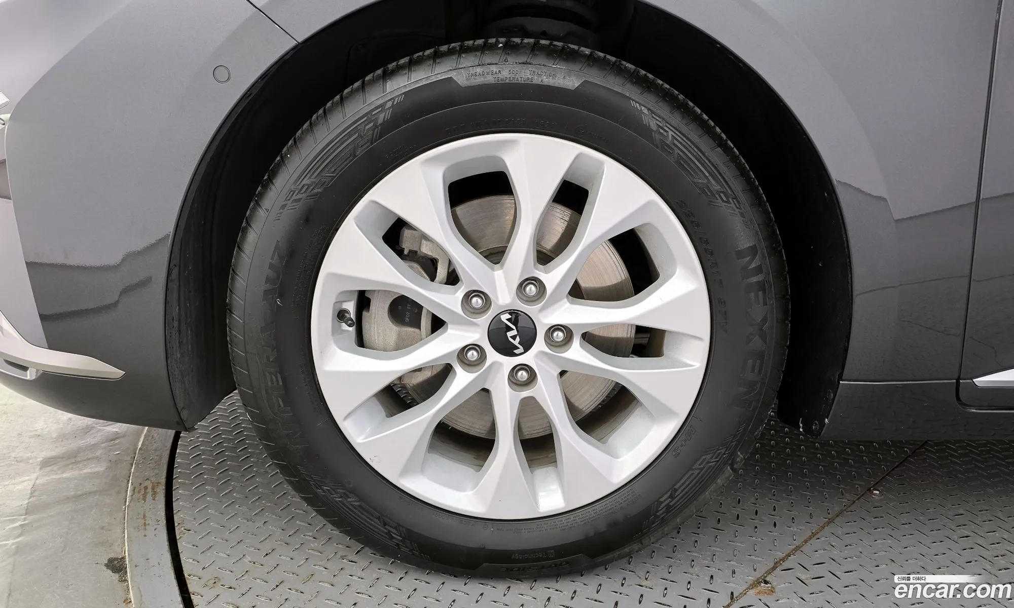 Kia K8 2021 — 9