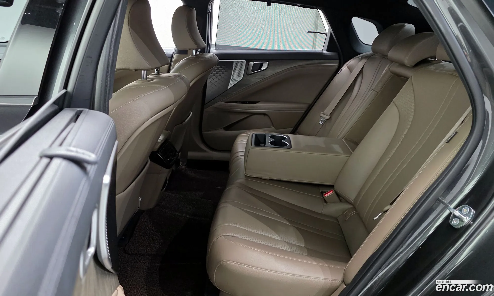 Kia K8 2021 — 10
