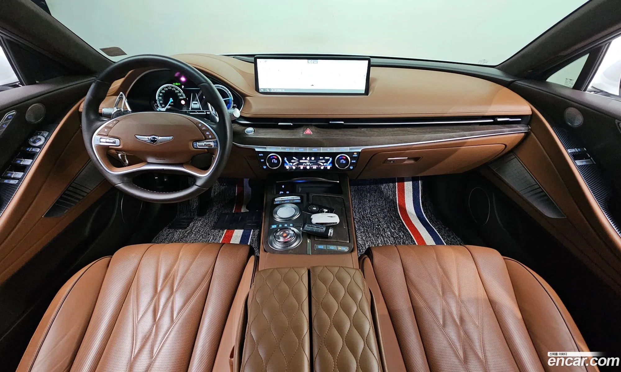 Genesis Electrified G80 2022 — 27