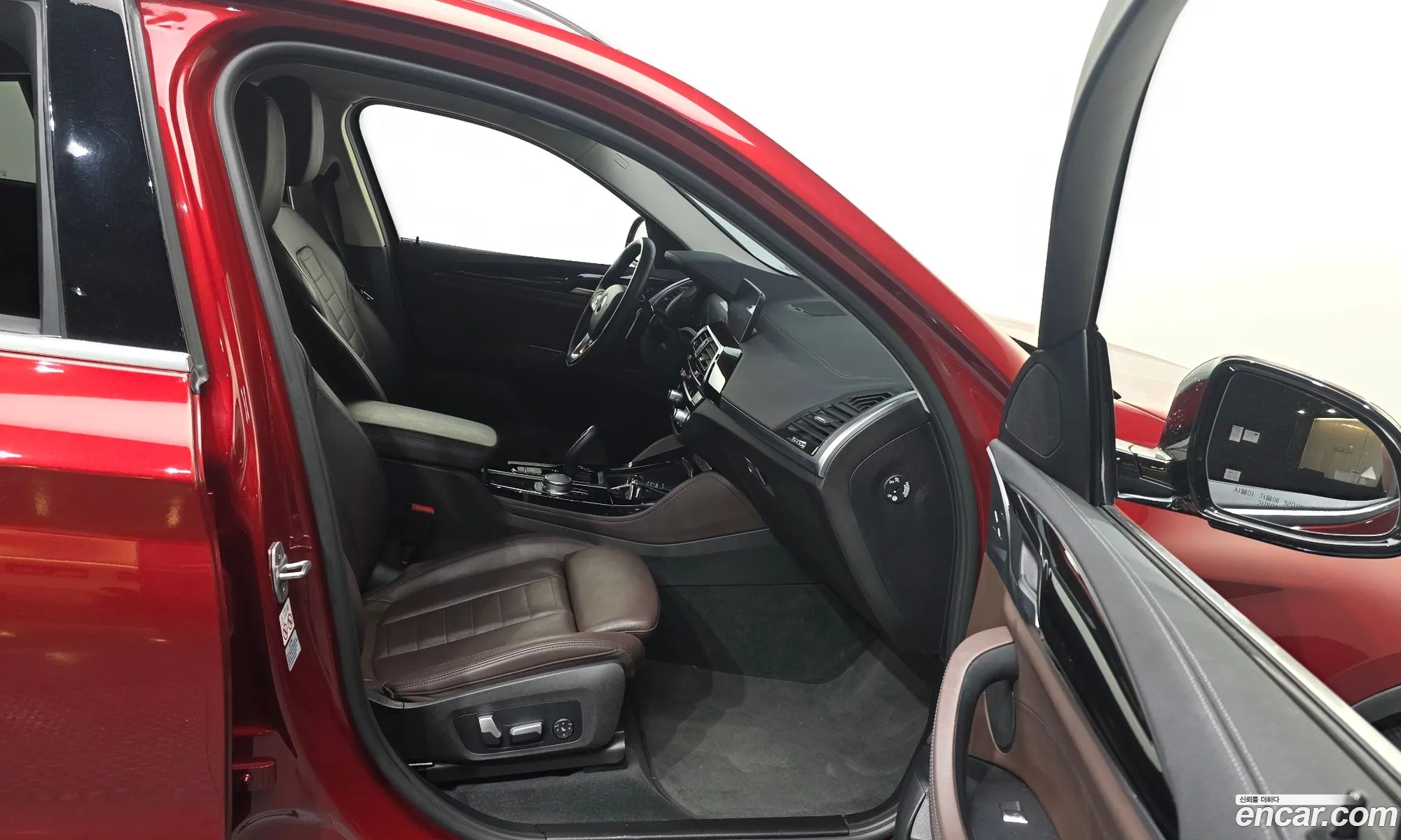 BMW X4 2020 WBA2V9105M9E00375 — 27