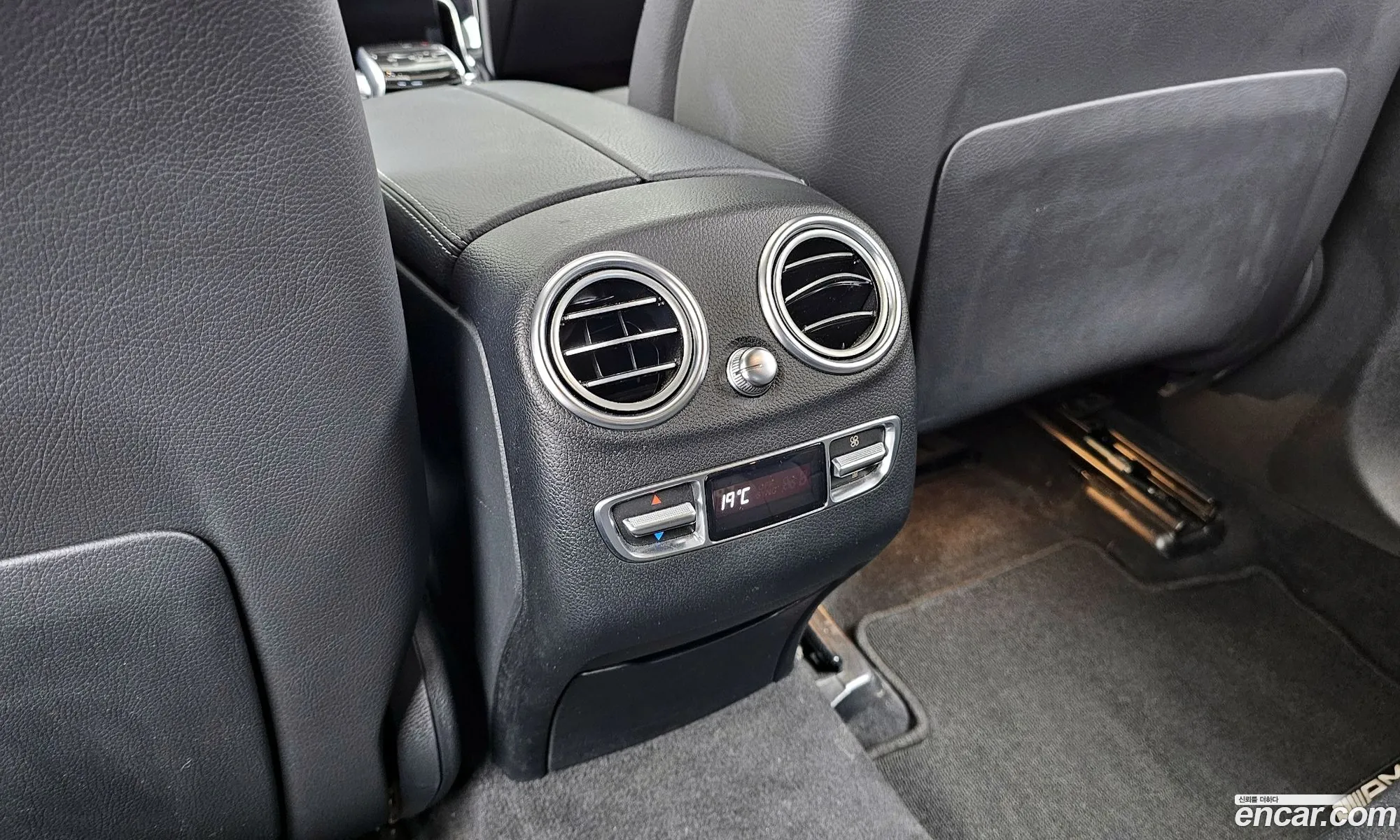 Mercedes-Benz GLC-Class X253 2018 — 30