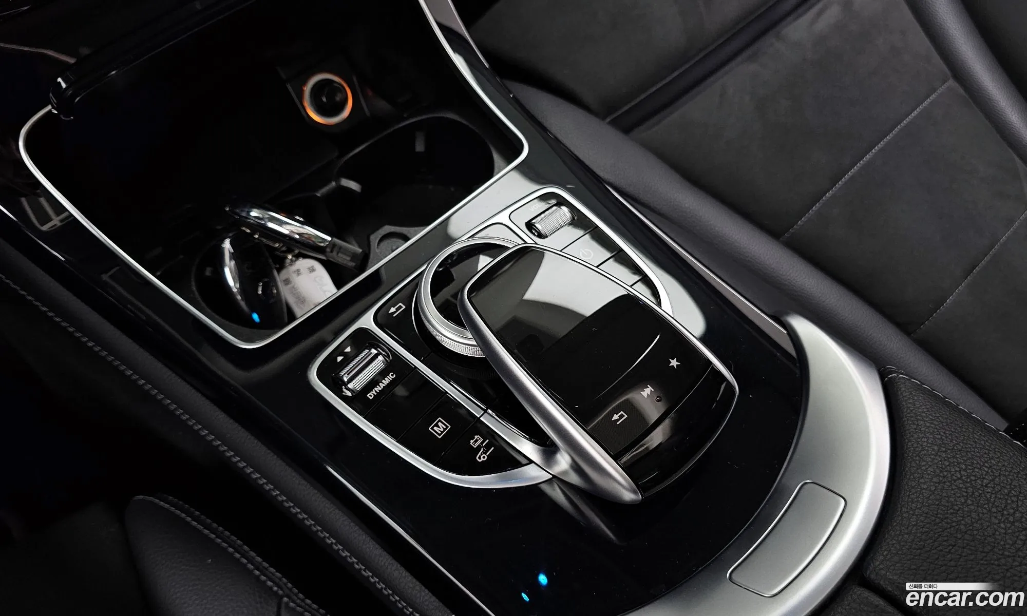 Mercedes-Benz GLC-Class X253 2018 — 24