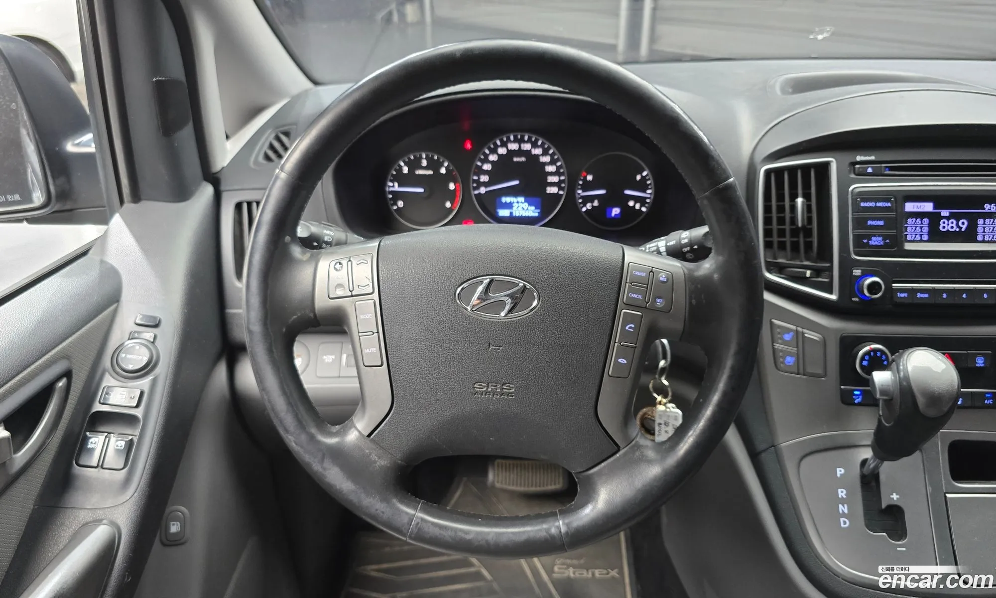 Hyundai Grand Starex 2019 — 15