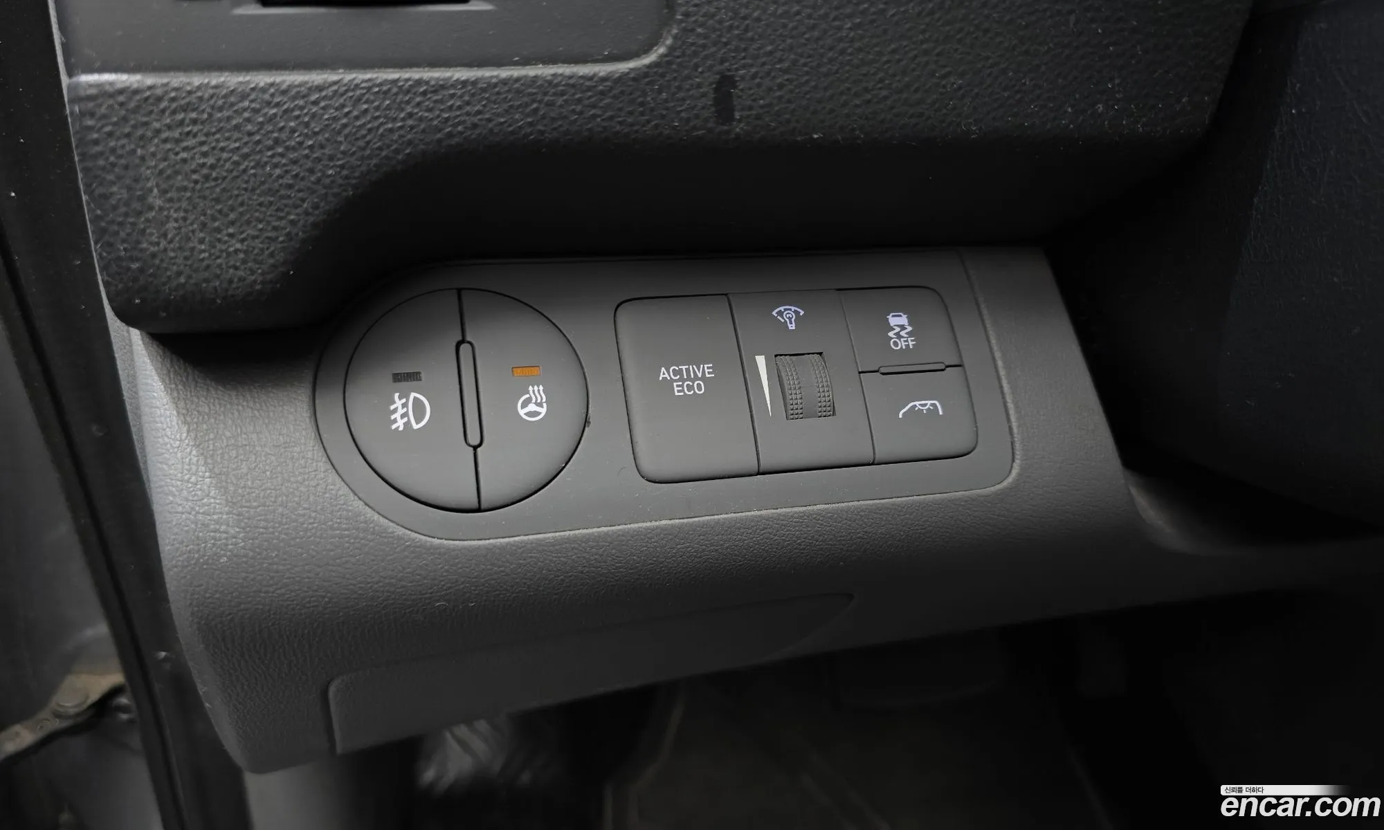 Hyundai Grand Starex 2019 — 24