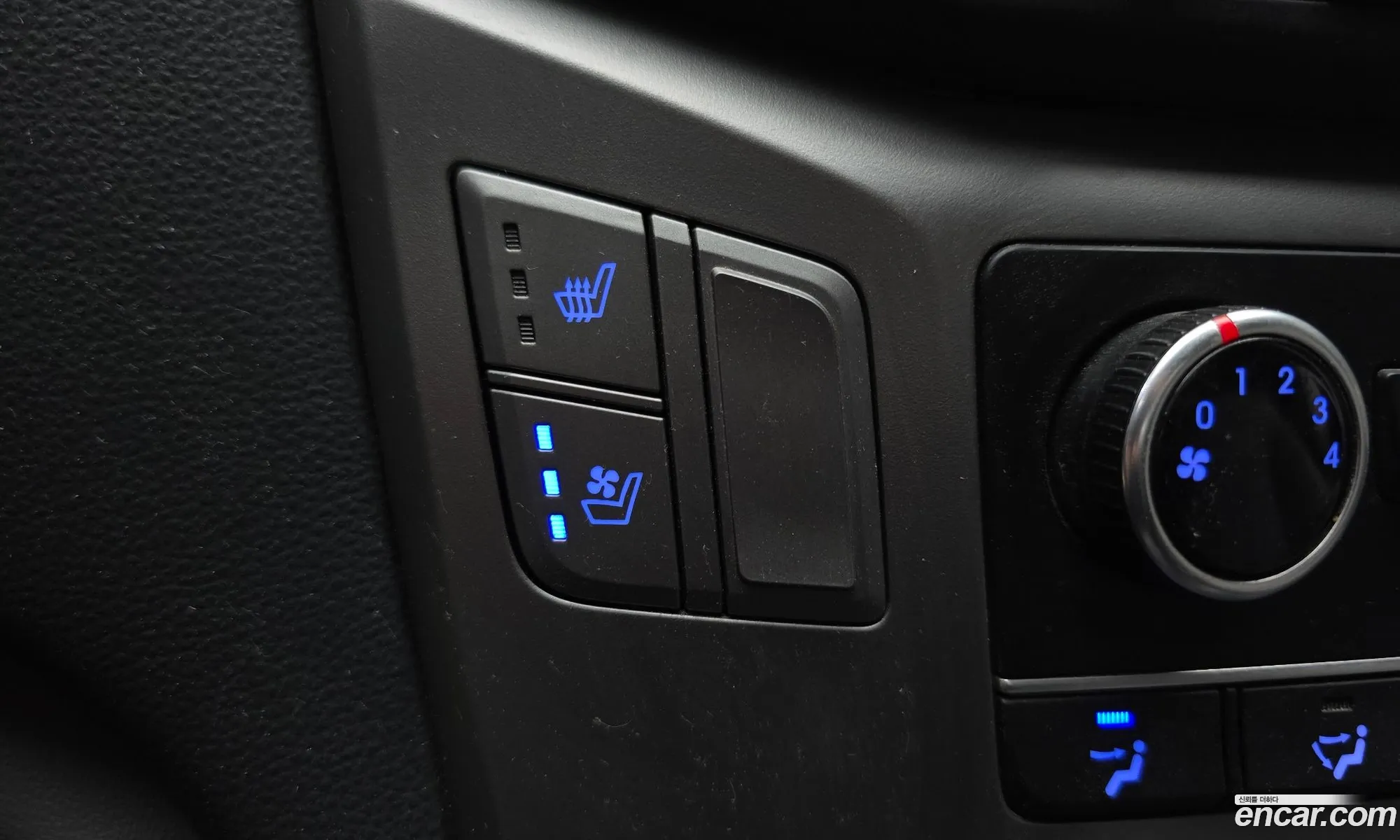 Hyundai Grand Starex 2019 — 22