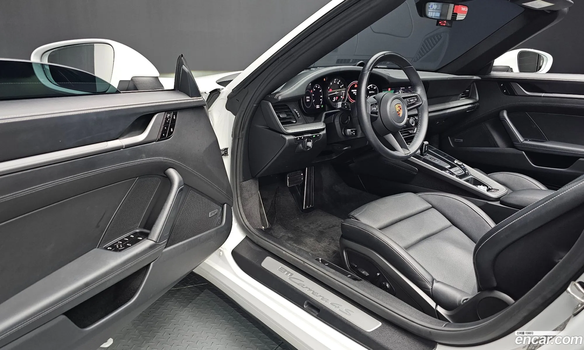 Porsche 911 2021 — 10