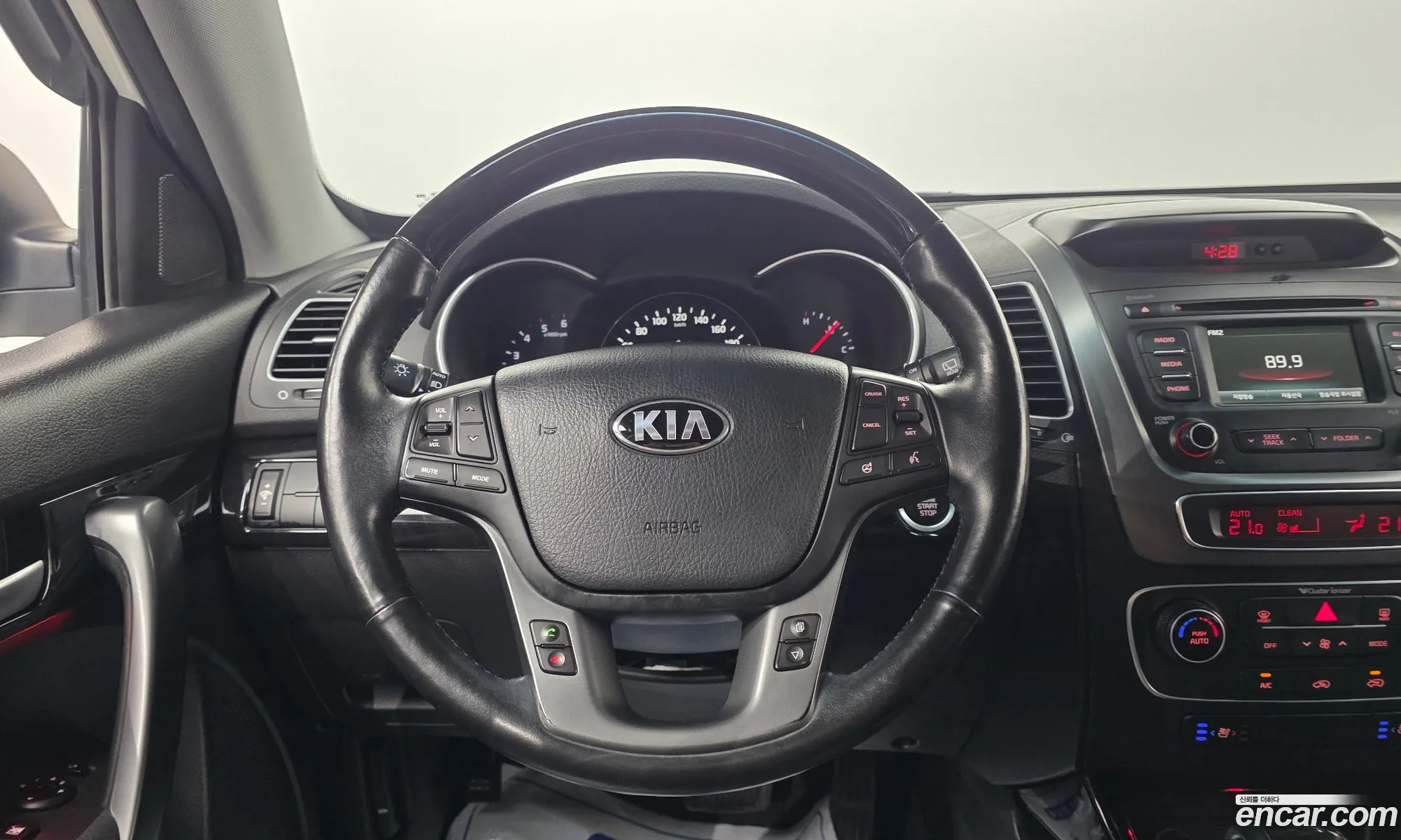 Kia Sorento R 2013 — 18