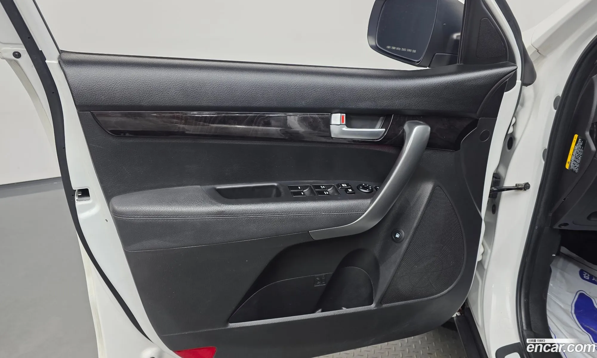 Kia Sorento R 2013 — 4