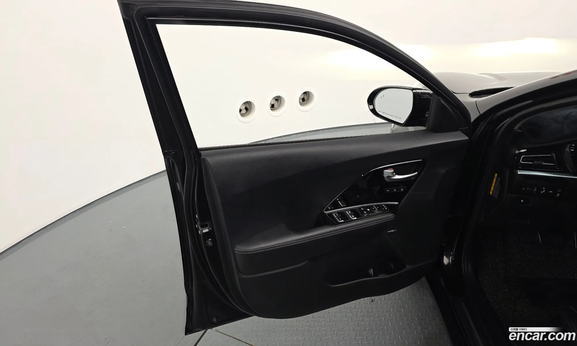 Kia Niro 2020 — 40