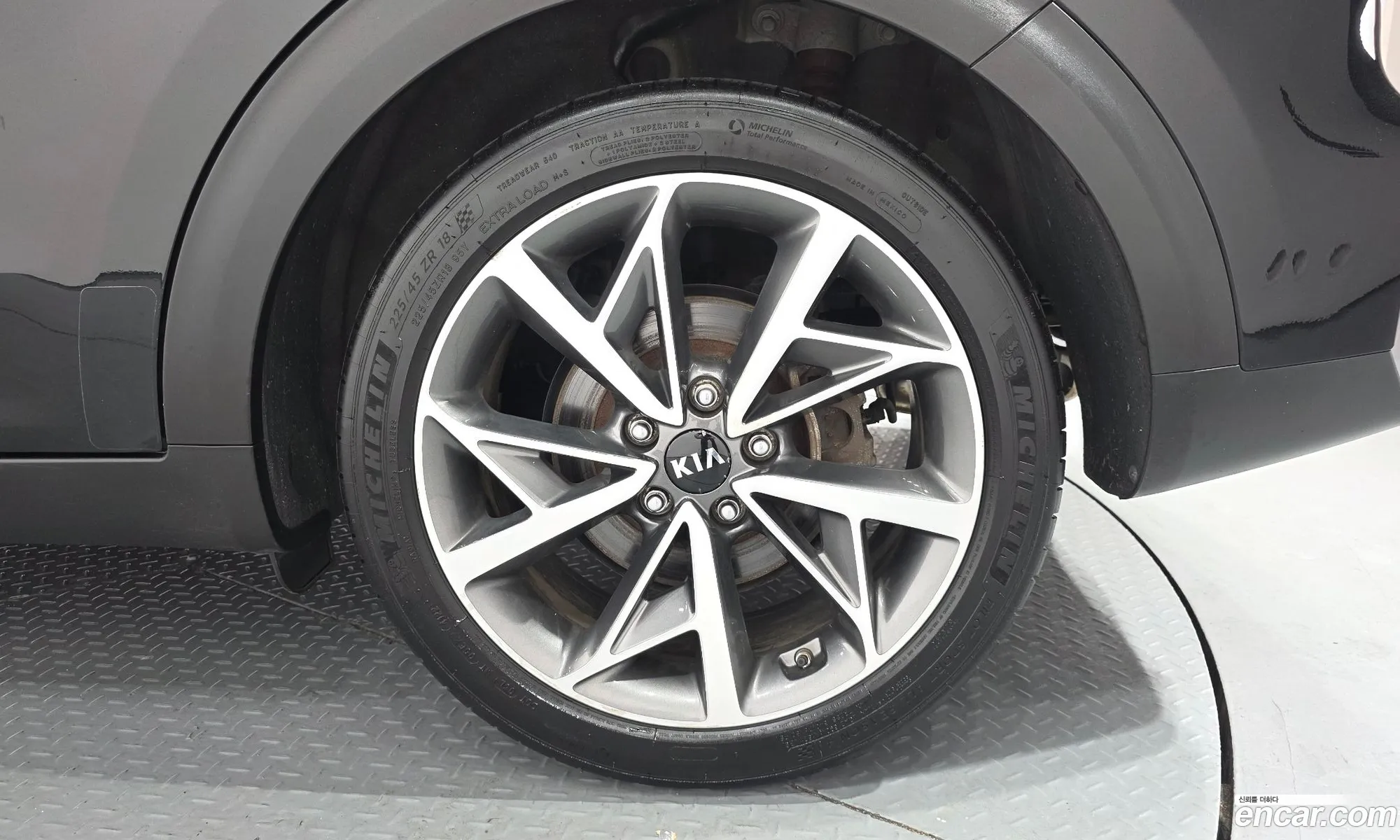 Kia Niro 2020 — 33