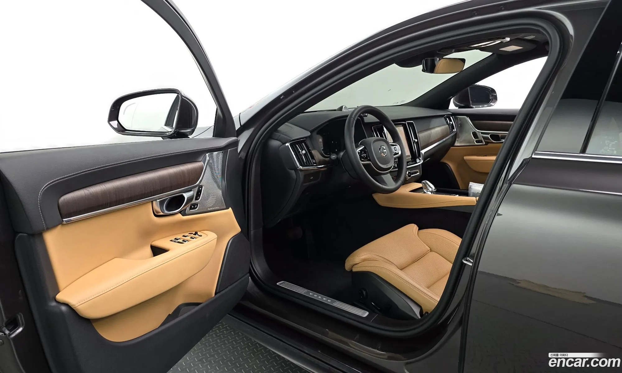 Volvo S90 2023 LVYPTL126PP339475 — 12