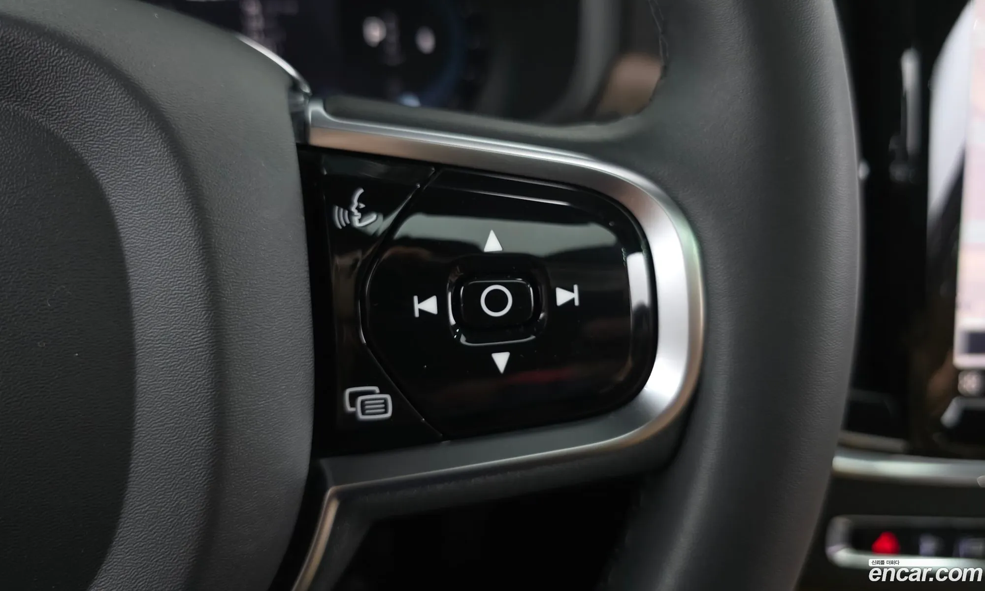 Volvo S90 2023 LVYPTL126PP339475 — 30
