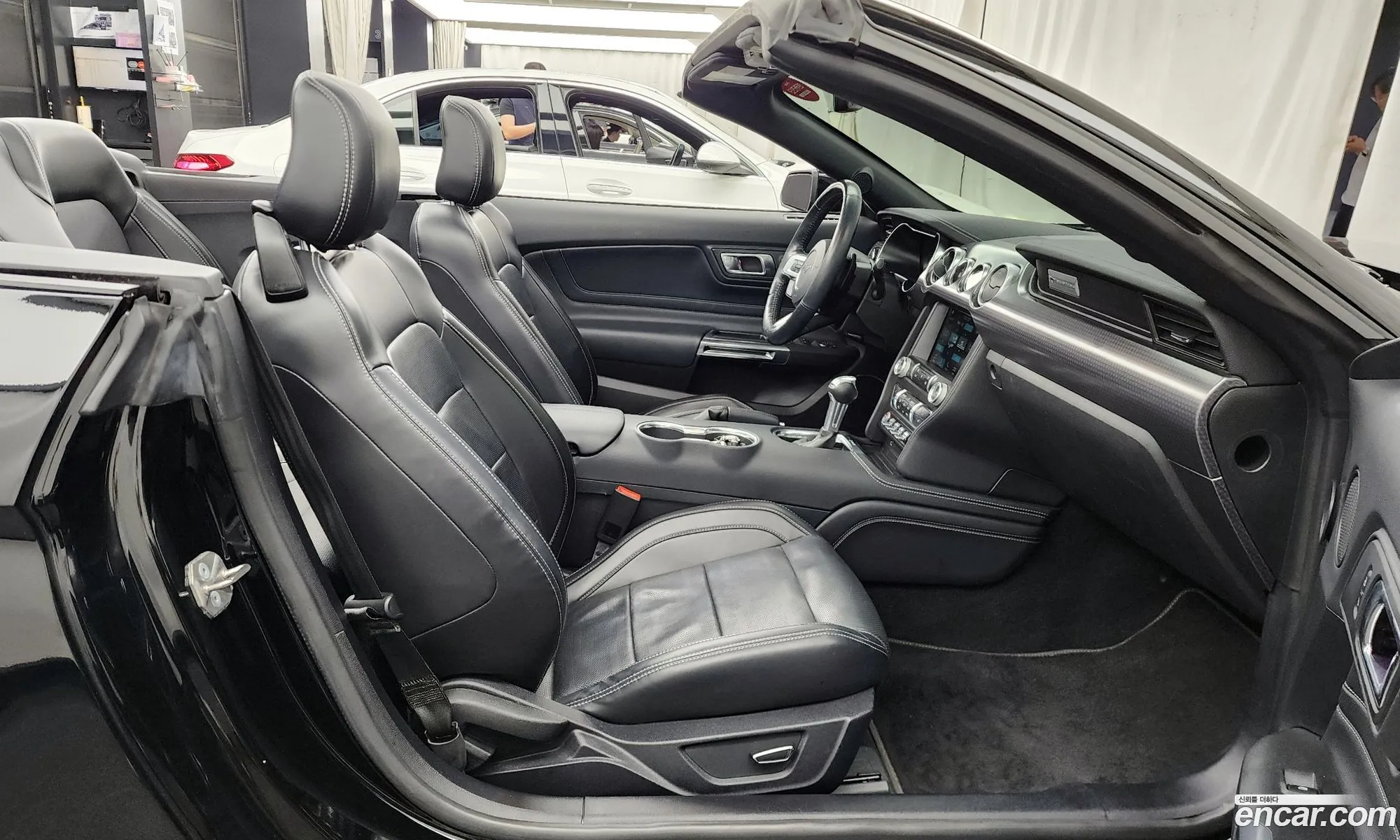 Ford Mustang 2019 — 29