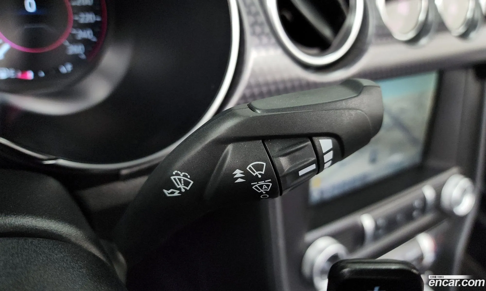 Ford Mustang 2019 — 30