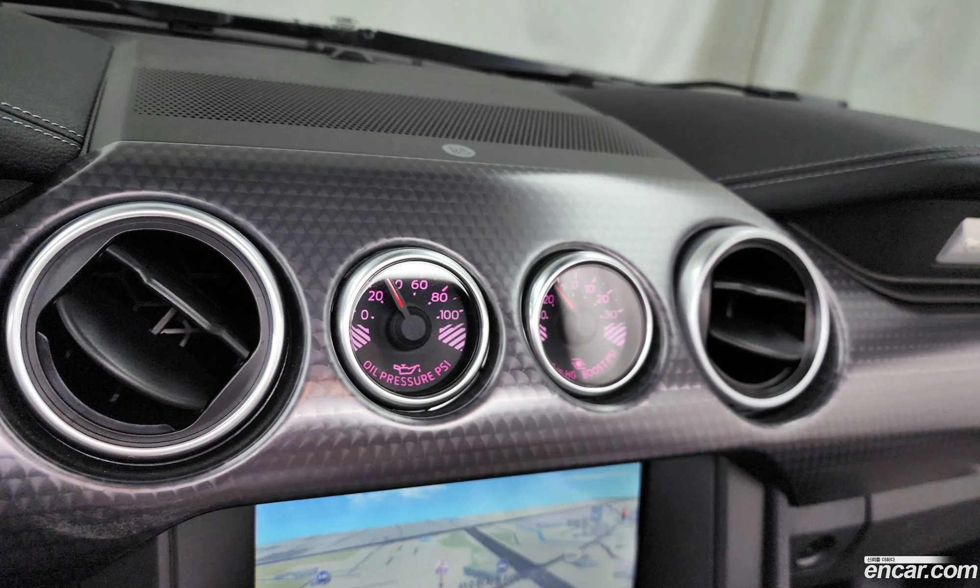 Ford Mustang 2019 — 28