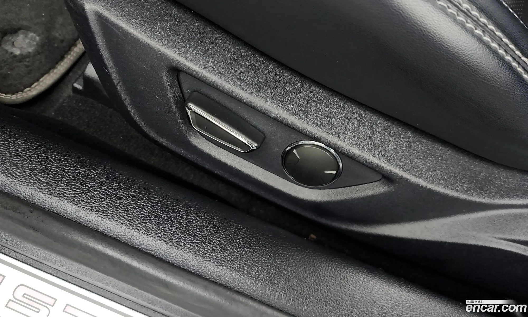 Ford Mustang 2019 — 32