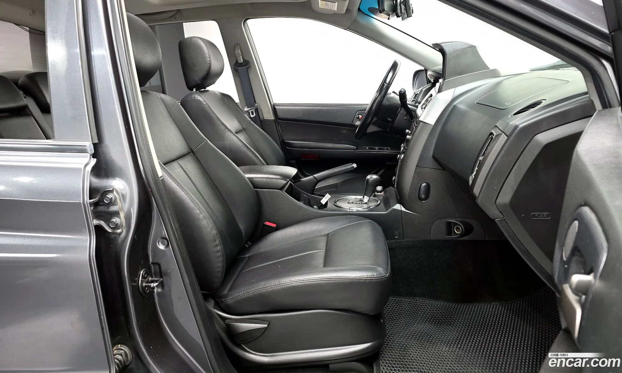 KG Mobility (SsangYong) Korando Sports 2016 — 11
