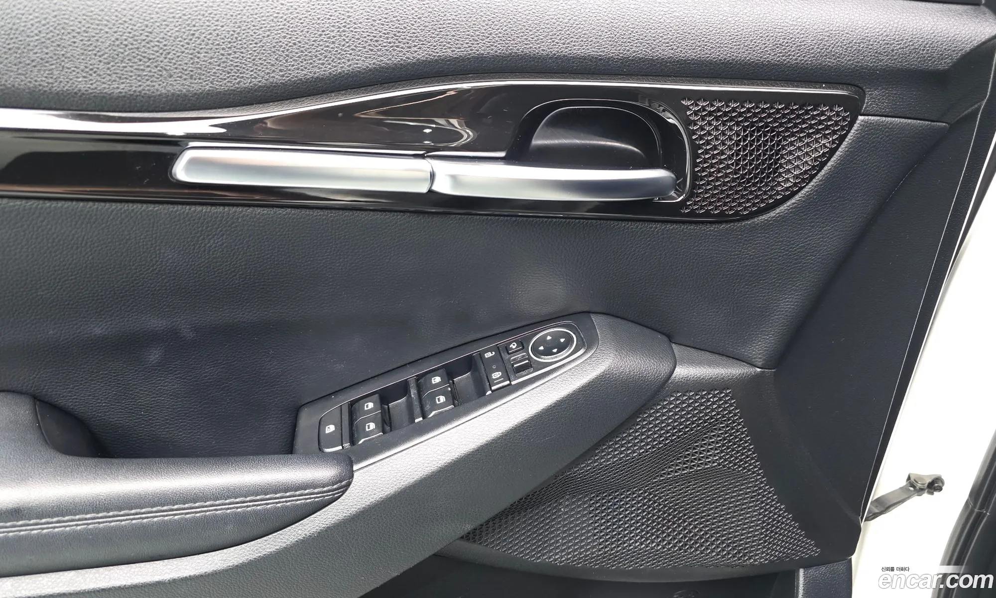 Kia Seltos 2022 — 3
