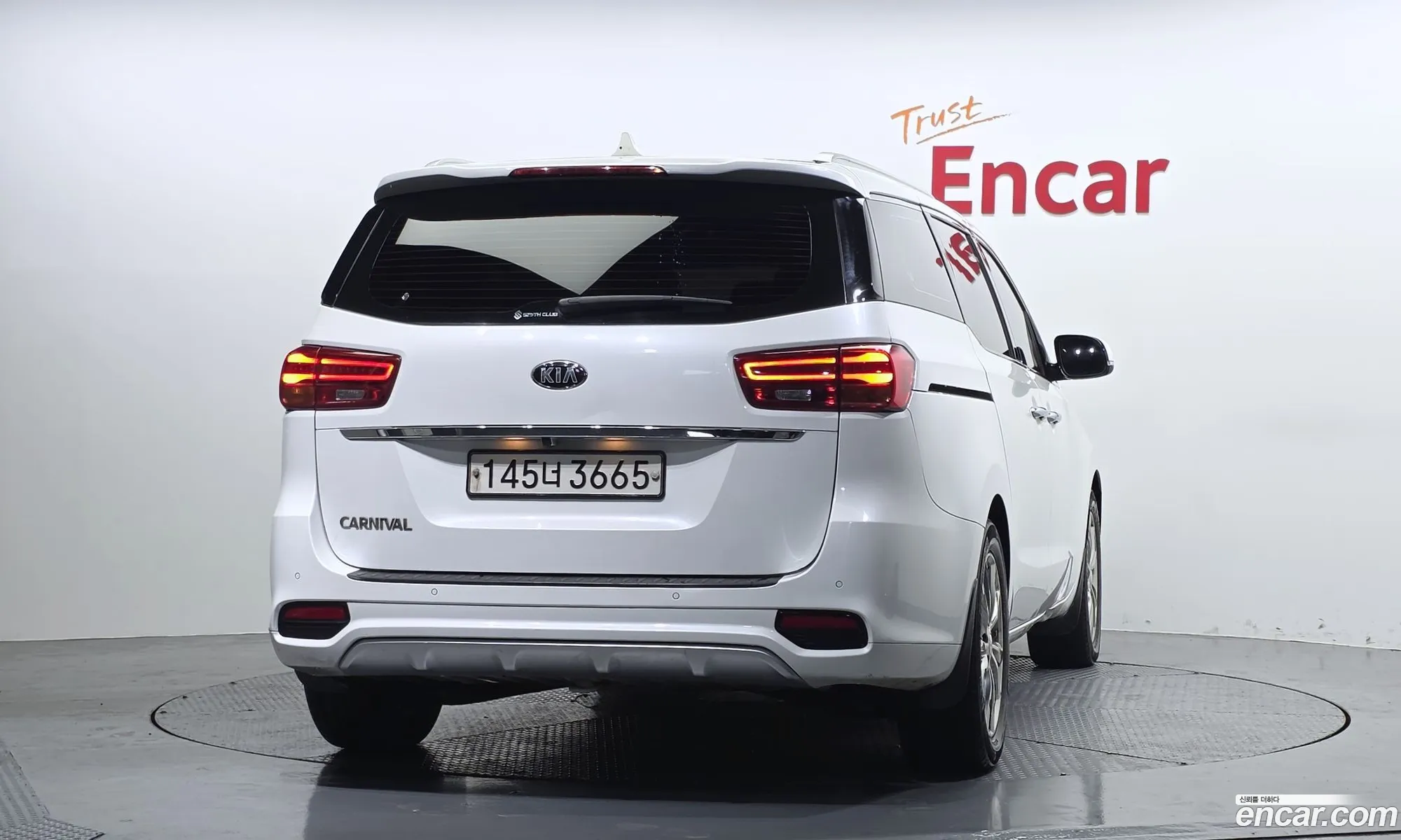 Kia Carnival 2019 — 12