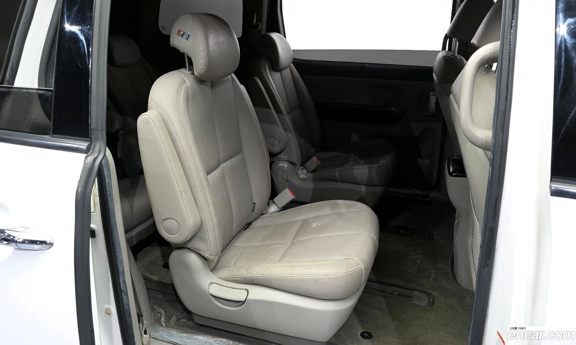 Kia Carnival 2019 — 31