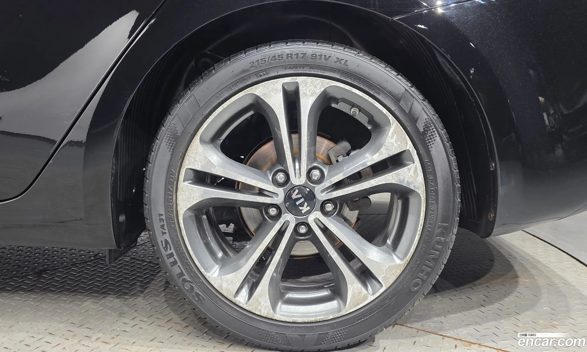 Kia K3 2012 — 14