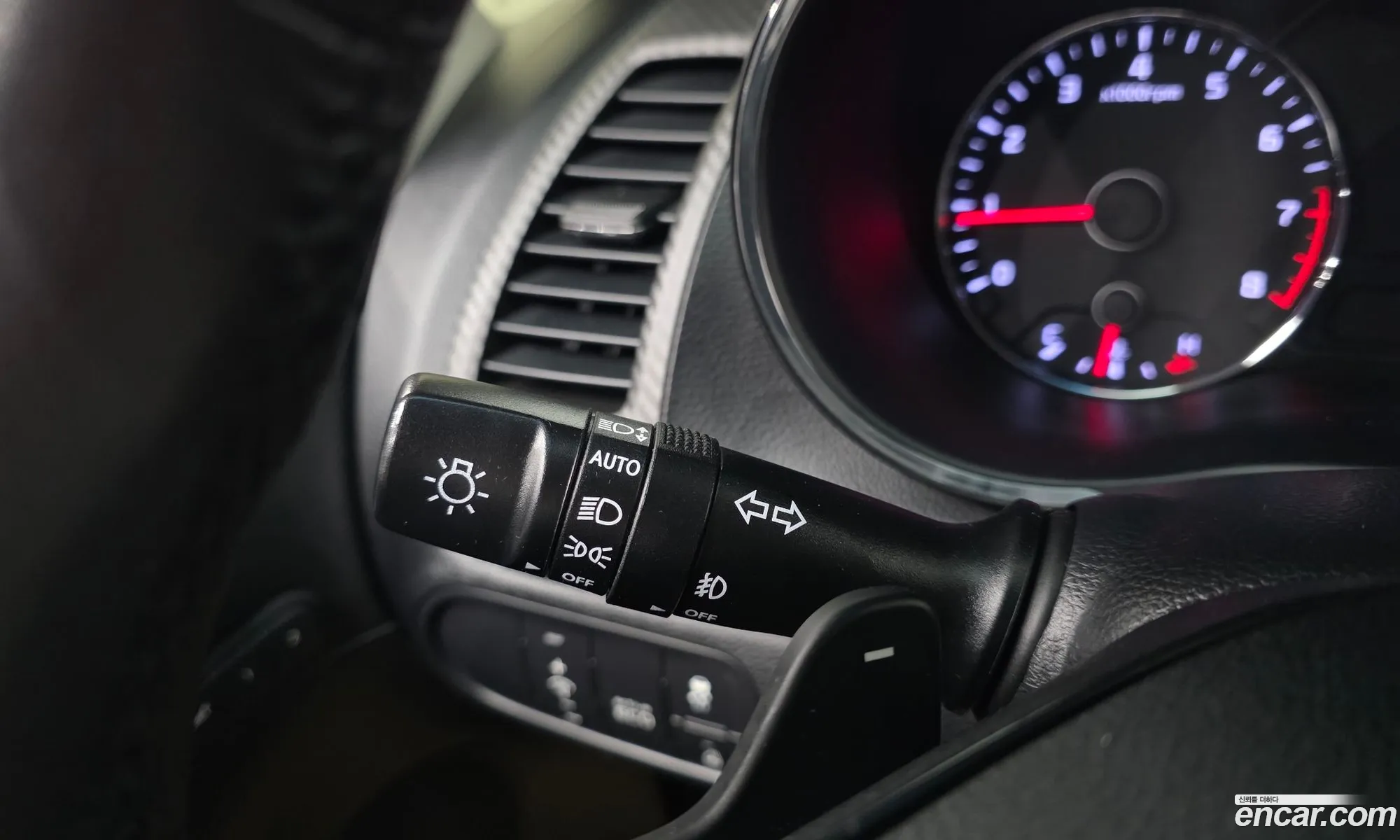 Kia K3 2012 — 15