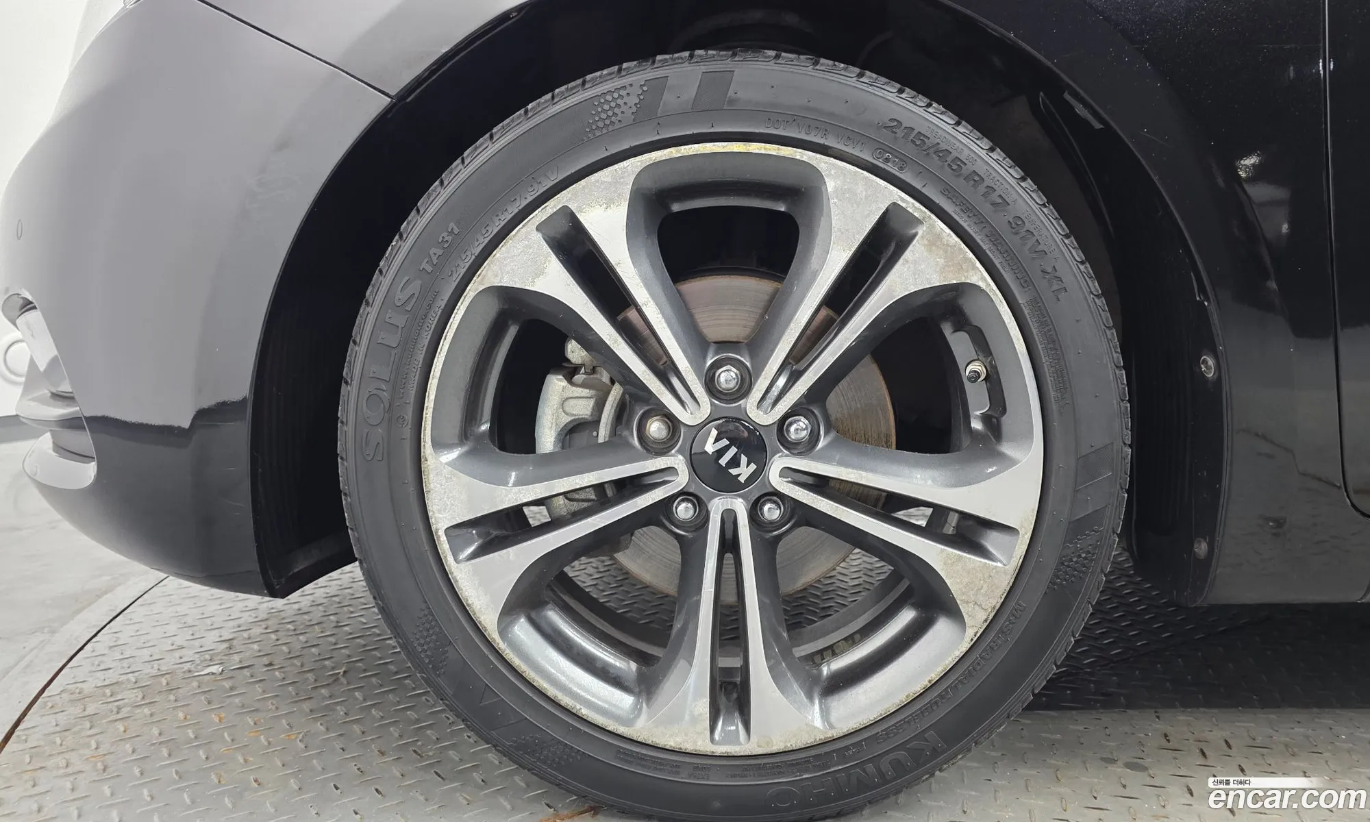 Kia K3 2012 — 3
