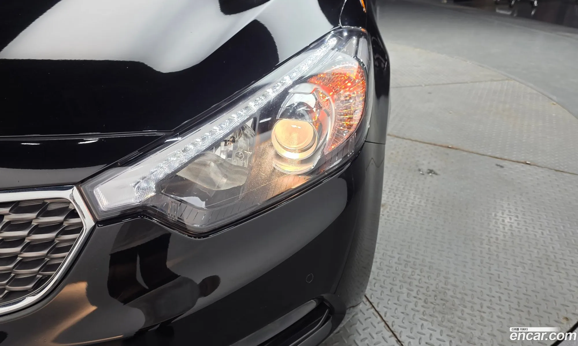 Kia K3 2012 — 5