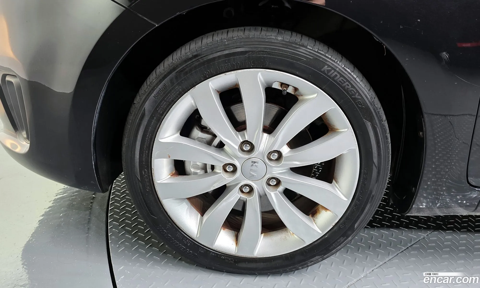 Kia Carens 2014 — 8