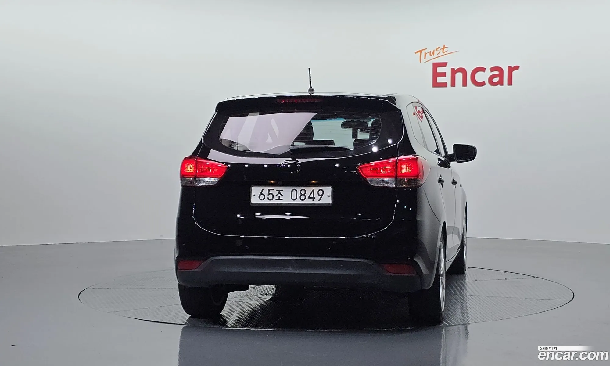 Kia Carens 2014 — 18